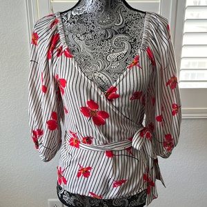 Billabong floral blouse/top size S
